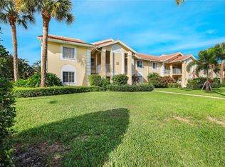 7767 Jewel Ln APT 101, Naples, FL 34109