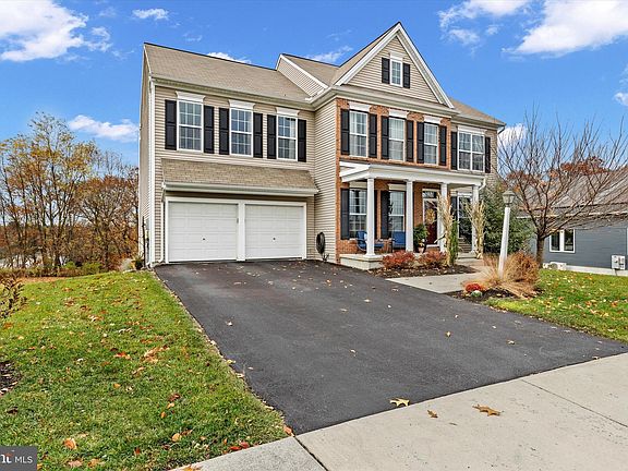 2nd image of 7094 Creek Crossing Dr