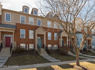 183 Station Park Cir #183, Grayslake, IL 60030