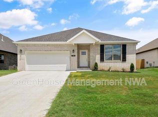 720 Merryfield St, Bentonville, AR 72713