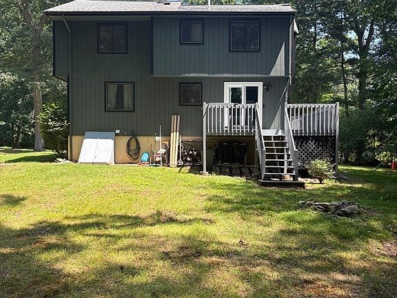 4th image of 12 Walnut St