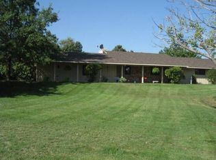 10211 Paganica Pl, Hutchinson, KS 67502