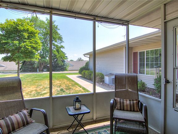 3rd image of 3640 Damon Street #4