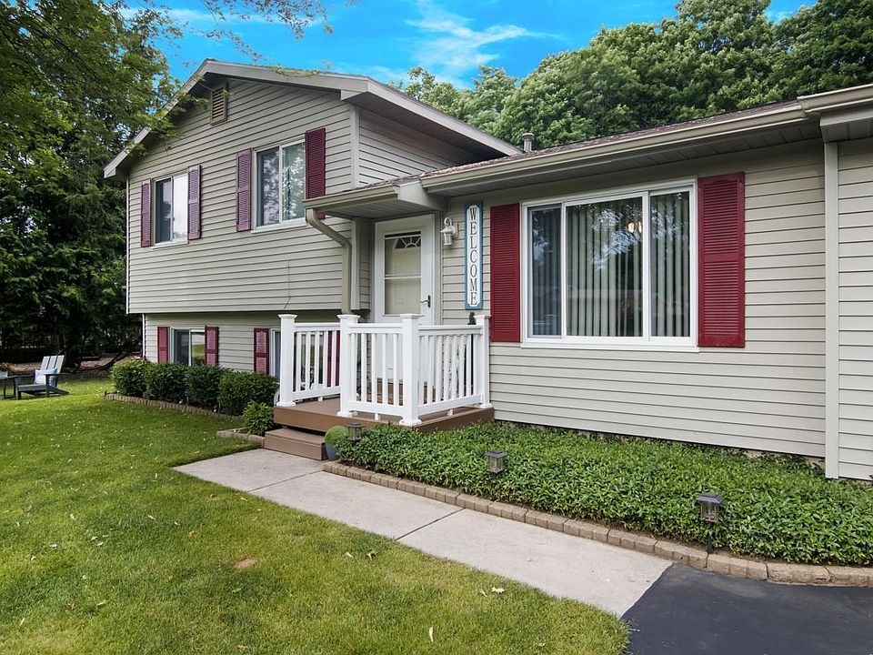 1st image of 1364 Silverwood Dr