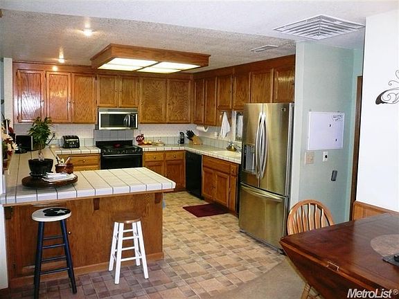 2nd image of 2631 Ivy Knoll Dr