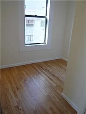 Rented by Veracity NYC LLC | media 32