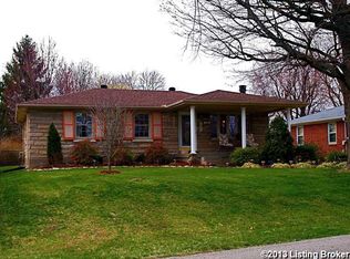 7904 Bluebonnet Rd, Louisville, KY 40258