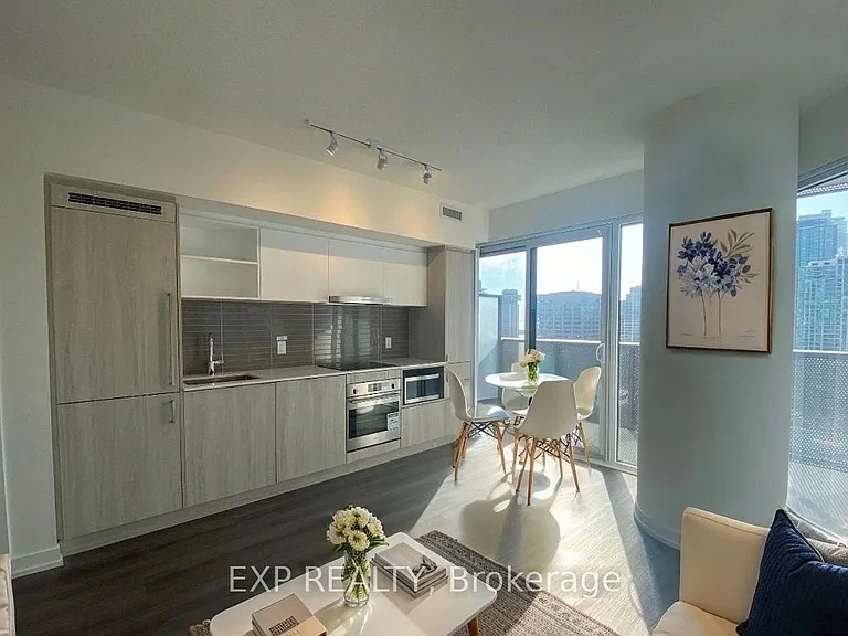 138 Downes St #2815 — Photo 2