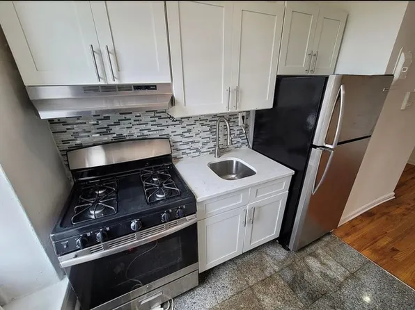 100 East 123rd Street image 3 of 13