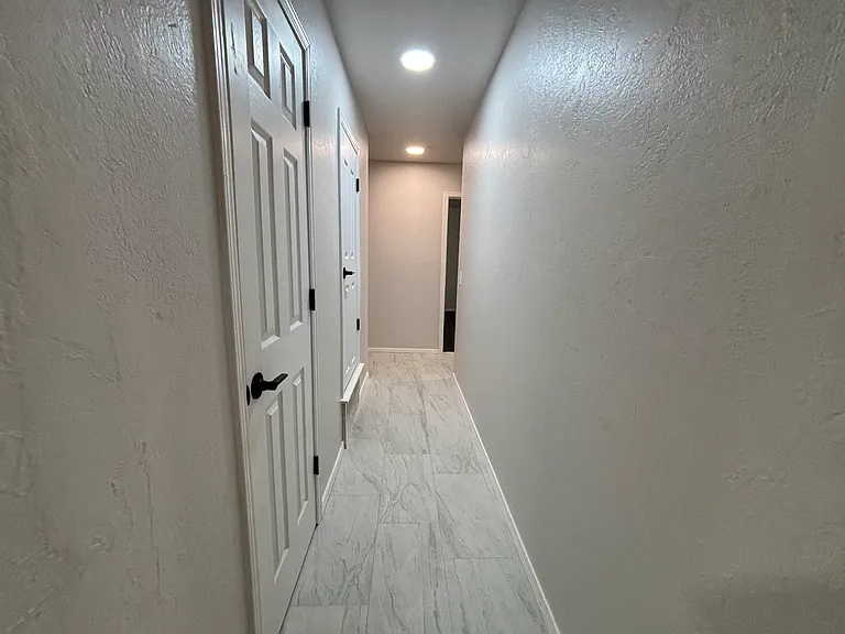 1716 N Fordson Ave — Photo 12