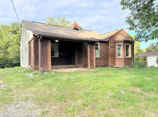 1810 Westover Dr, Danville, VA 24541