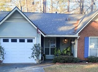 5498 Marbut Forest Ct, Lithonia, GA 30058