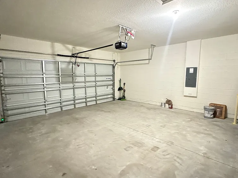 939 Stockport Dr — Photo 39