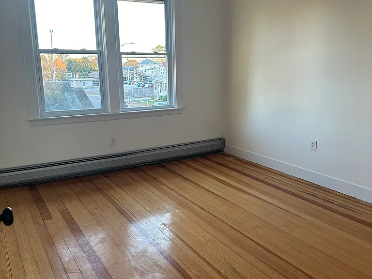 25 Baird Ave #2 — Photo 9