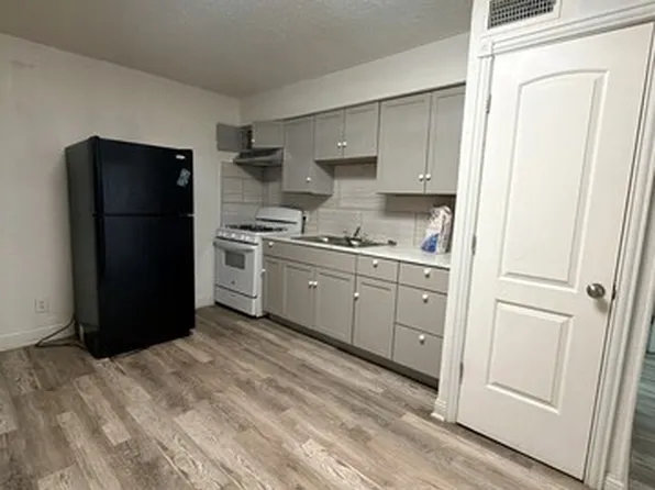 153 E Baylor St, San Antonio, TX