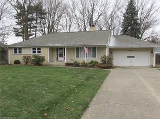 20896 Mastick Rd, Fairview Park, OH 44126