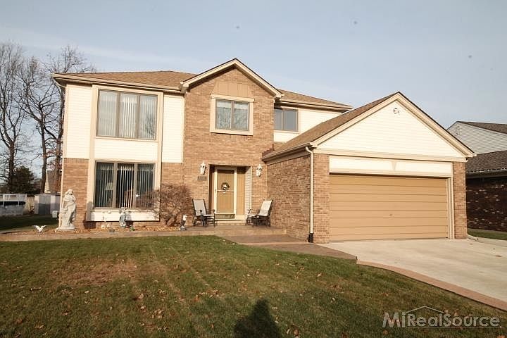 1st image of 13161 Mair Dr