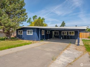 2008 S Belair Dr, Moses Lake, WA 98837