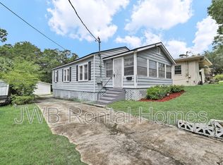 7124 Lorain St, Jacksonville, FL 32208