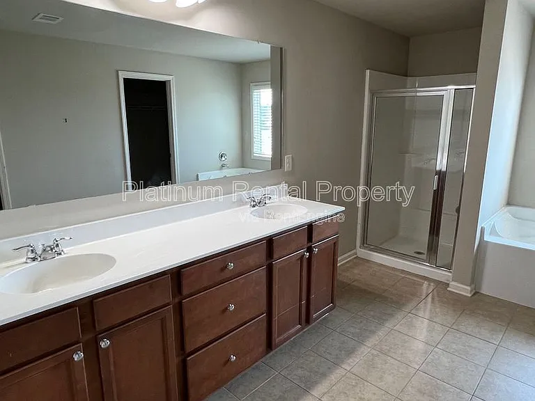 4770 Leatherstone Way — Photo 23