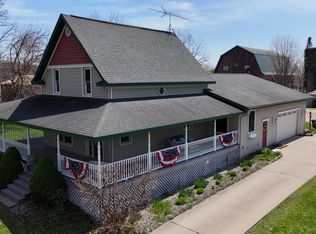 11481 Cressey Rd, Plainwell, MI 49080