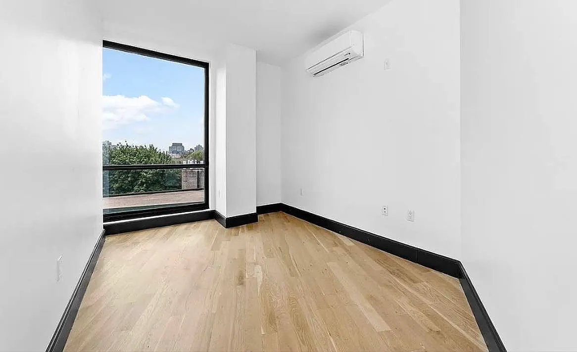 1134 Fulton Street — Photo 4