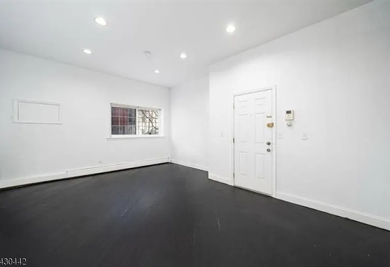 75 Palisade Ave — Photo 9