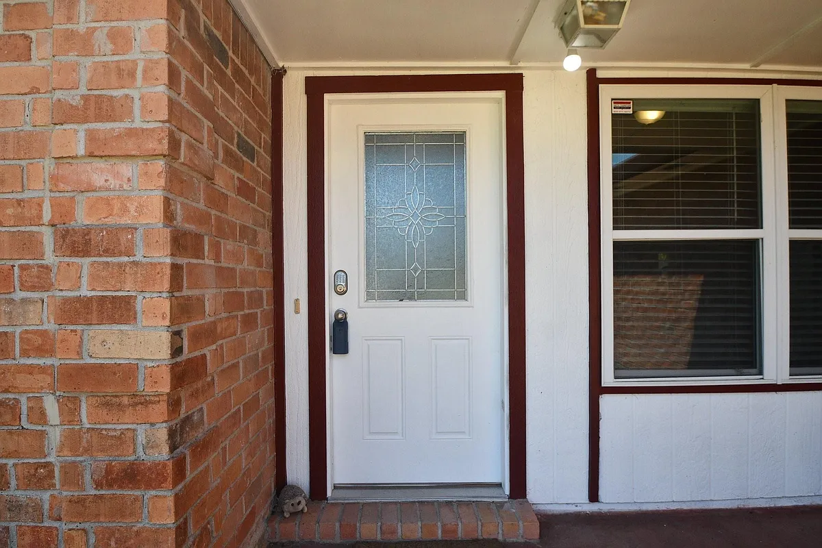 Building Photo - 10102 Barmont Dr