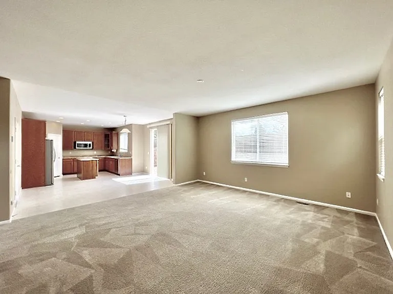 8165 Kettle Drum St — Photo 9