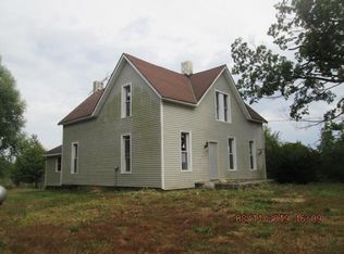 585 N Milligan Hill Rd, Attica, IN 47918