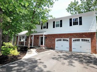 7 Sandstone Ct, Medford, NJ 08055