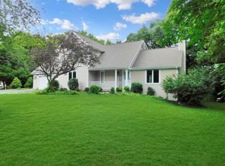 11921 Bowen Pkwy, Roscoe, IL