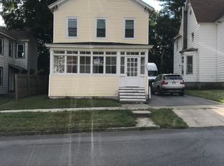204 Glebe St, Johnstown, NY 12095