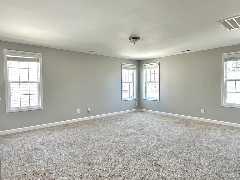 6008 Crown Ridge Ct — Photo 15