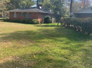 41 Penniman St, Baxley, GA 31513