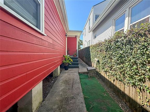 3rd image of 307 S Cortez St