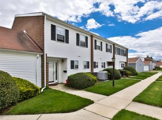 110 Walnut Dr, Spring Lake, NJ 07762