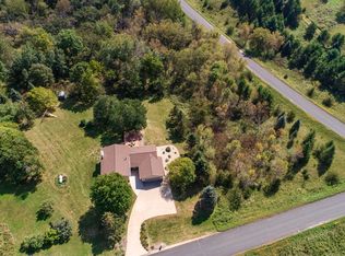 9350 N White Birch Ct NW, Oronoco, MN 55960
