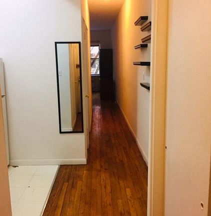 5th image of 321 E 89th St APT 2