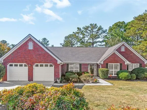 3395 Summit Place Dr, Loganville, GA 30052