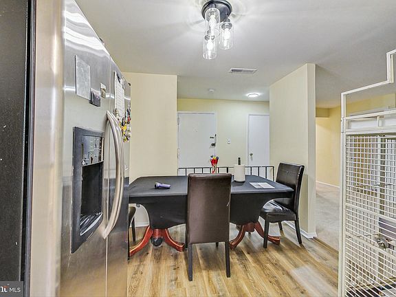 2nd image of 521 N Armistead St APT 101