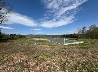 389 Young Road, Williamstown, VT 05679