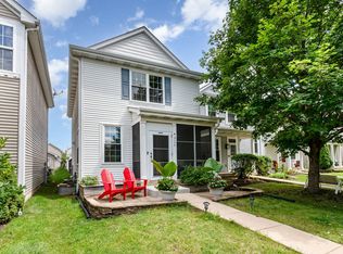 2134 Middlebury Dr, Aurora, IL 60503