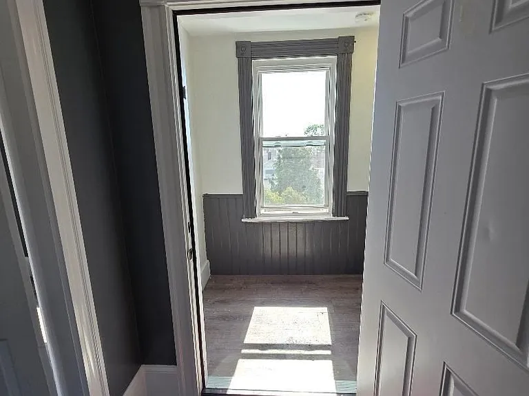 42 Mott St #2 — Photo 7