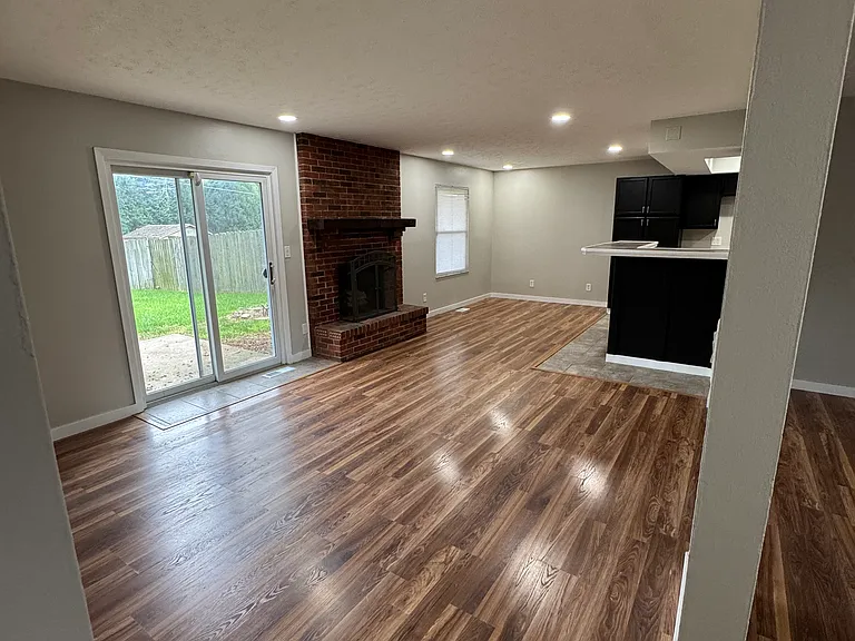 1127 Black Oak Dr #1125 — Photo 12