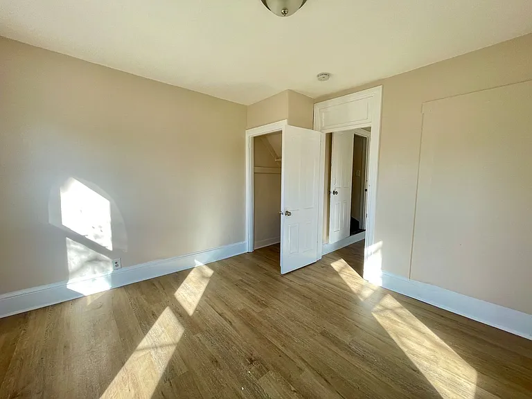 31 Ellis St — Photo 8