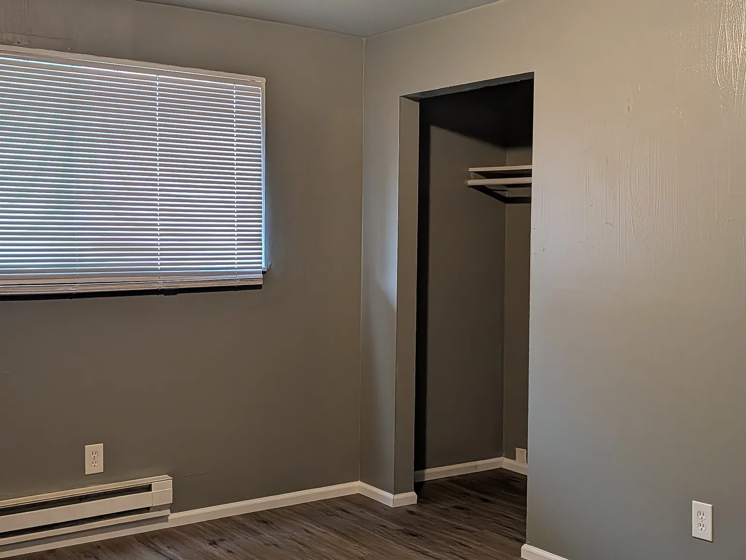 2 bed, 800 sqft, $1,695 — Photo 2