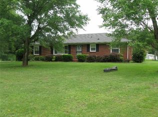 7560 Ridgewood Rd, Goodlettsville, TN 37072