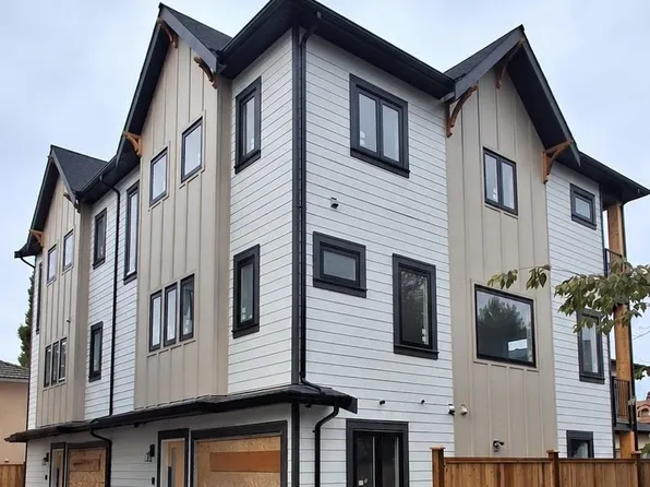 7087 Mary Ave #1, Burnaby, BC V5E 3K1