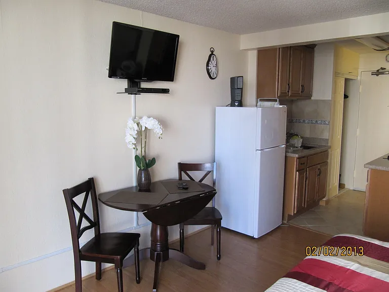 1920 Ala Moana Blvd #1006 — Photo 5